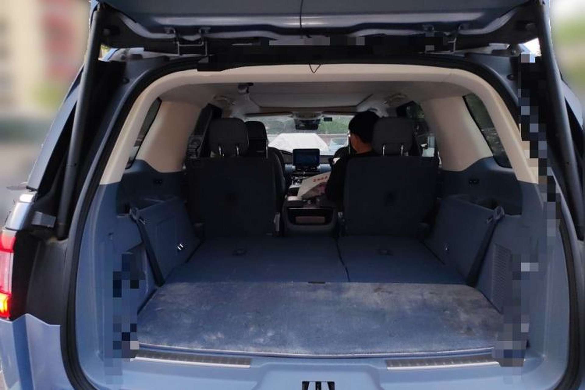 Used Lincoln Navigator 2020 3.5T Presidential Series Trunk
