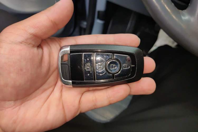 Used Lincoln Navigator 2020 3.5T Presidential Series Vehicle Key
