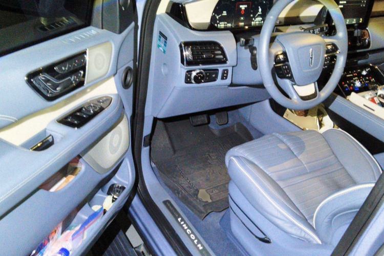 Used Lincoln Navigator 2020 3.5T Presidential Series Driver Seat