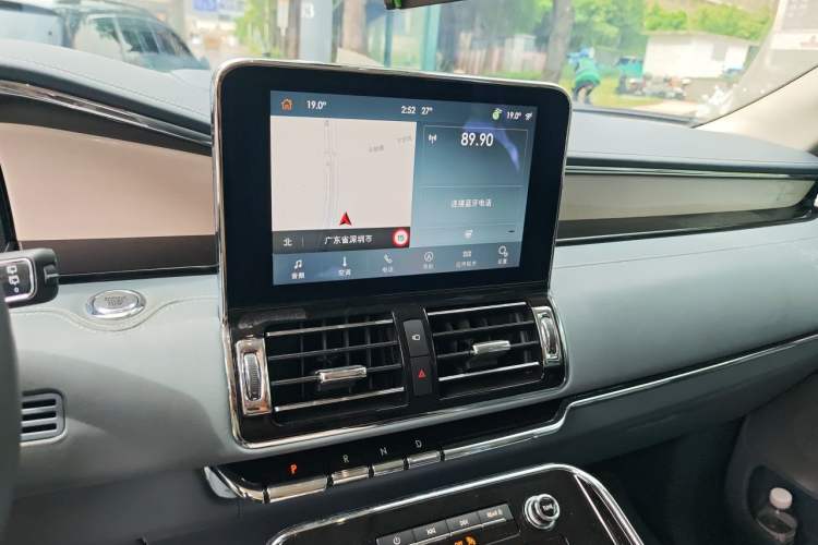 Used Lincoln Navigator 2020 3.5T Presidential Series Audio And AC Panel