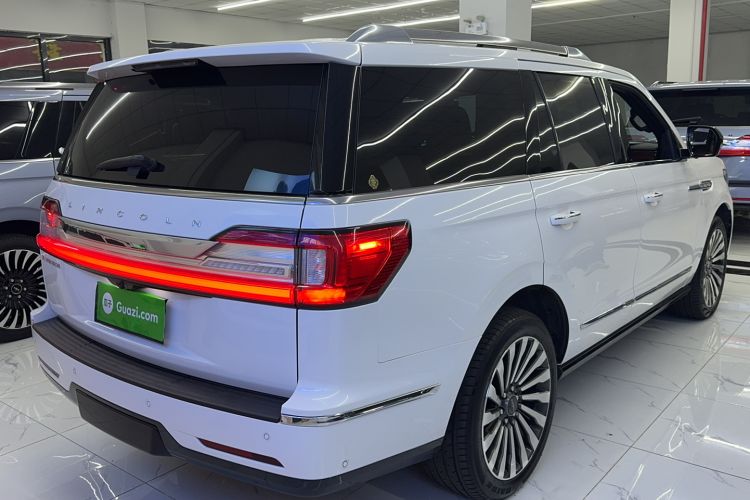 Used Lincoln Navigator 2020 3.5T Prestige Edition Exterior 3
