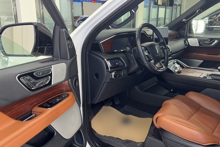Used Lincoln Navigator 2020 3.5T Prestige Edition Interior 2