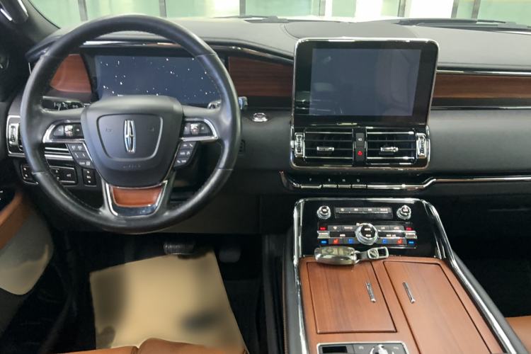 Used Lincoln Navigator 2020 3.5T Prestige Edition Interior 3