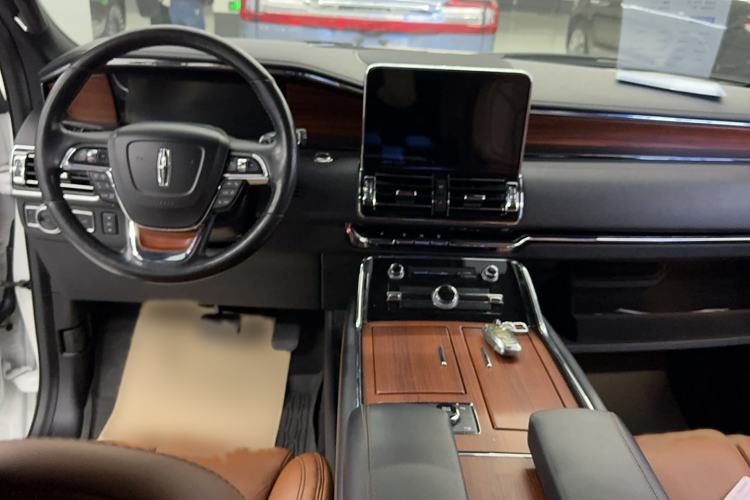 Used Lincoln Navigator 2020 3.5T Prestige Edition Interior 3