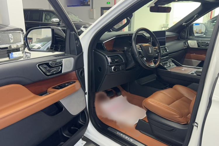 Used Lincoln Navigator 2020 3.5T Prestige Edition Interior 5