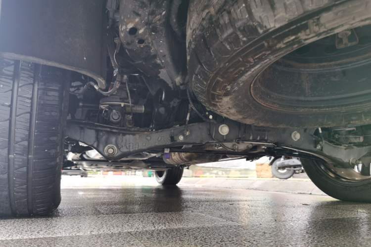 Used Lincoln Navigator 2022 3.5T Long-Wheelbase Presidential Edition Chassis Rear Left