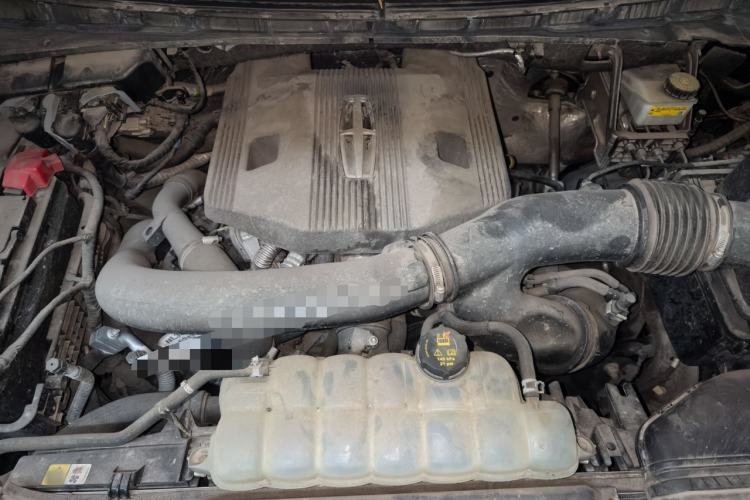 Used Lincoln Navigator 2022 3.5T Prestige Edition Engine Bay