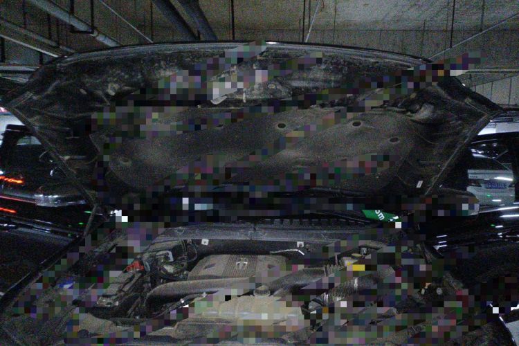 Used Lincoln Navigator 2022 3.5T Long-Wheelbase Presidential Edition Engine Bay