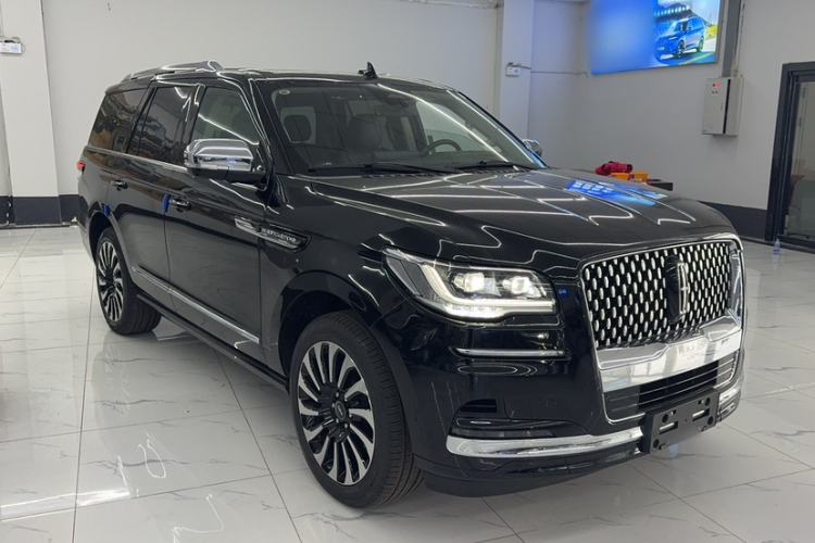 Used Lincoln Navigator 2022 3.5T Presidential Edition Exterior 3
