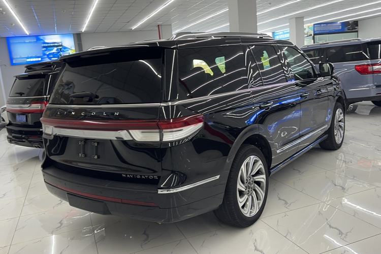 Used Lincoln Navigator 2022 3.5T Prestige Edition Exterior 3
