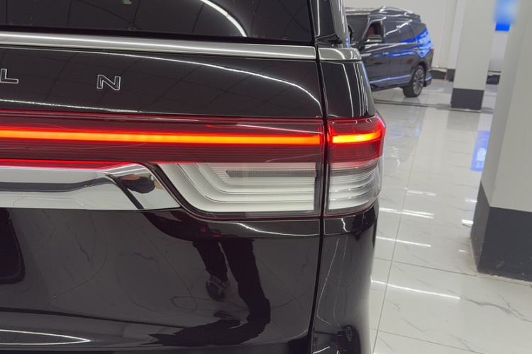 Used Lincoln Navigator 2022 3.5T Presidential Edition Exterior 4