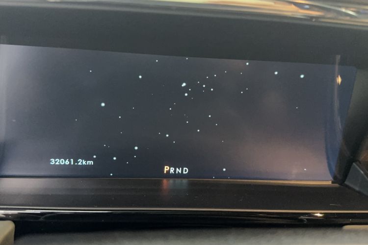 Used Lincoln Navigator 2022 3.5T Long-Wheelbase Presidential Edition Odometer Close Up