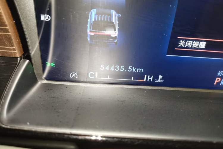 Used Lincoln Navigator 2022 3.5T Presidential Edition Odometer Close Up
