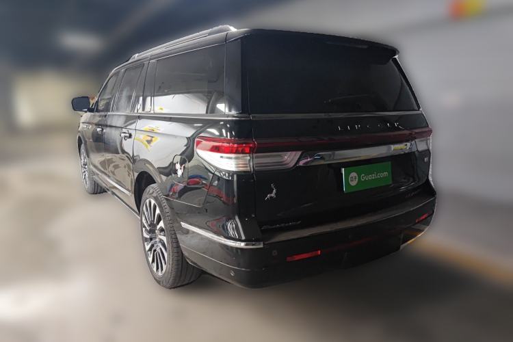 Used Lincoln Navigator 2022 3.5T Long-Wheelbase Presidential Edition Rear Left 45 Deg