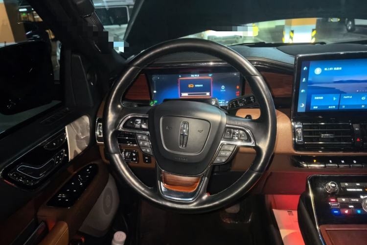 Used Lincoln Navigator 2022 3.5T Prestige Edition Steering Wheel