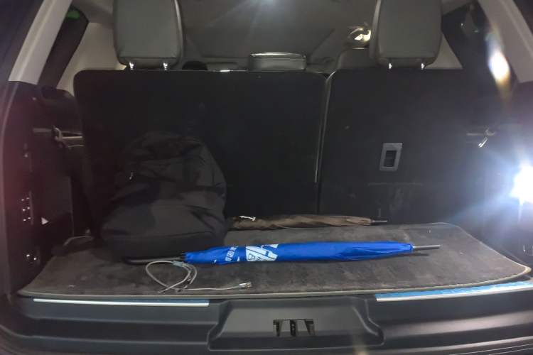 Used Lincoln Navigator 2022 3.5T Presidential Edition Trunk