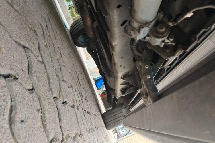 Used Lincoln Navigator 2022 3.5T Long-Wheelbase Presidential Edition Chassis Front Left