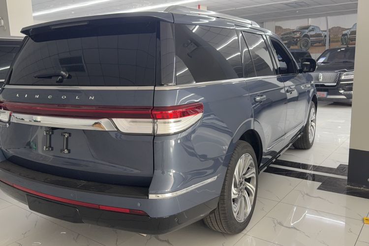 Used Lincoln Navigator 2022 3.5T Prestige Edition Exterior 4