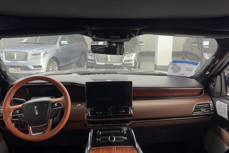 Used Lincoln Navigator 2022 3.5T Prestige Edition Interior 3