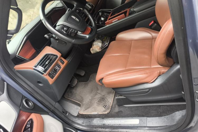 Used Lincoln Navigator 2022 3.5T Prestige Edition Left Front Seat