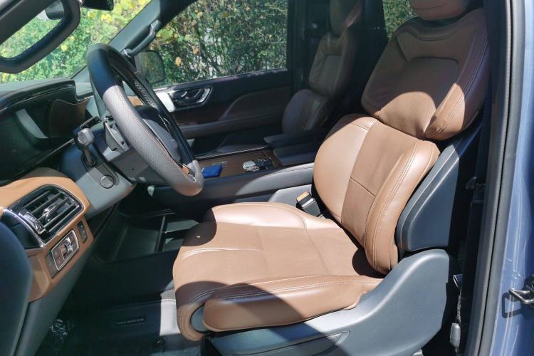 Used Lincoln Navigator 2022 3.5T Prestige Edition Left Front Seat