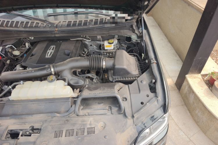 Used Lincoln Navigator 2022 3.5T Long-Wheelbase Presidential Edition Engine Bay Left