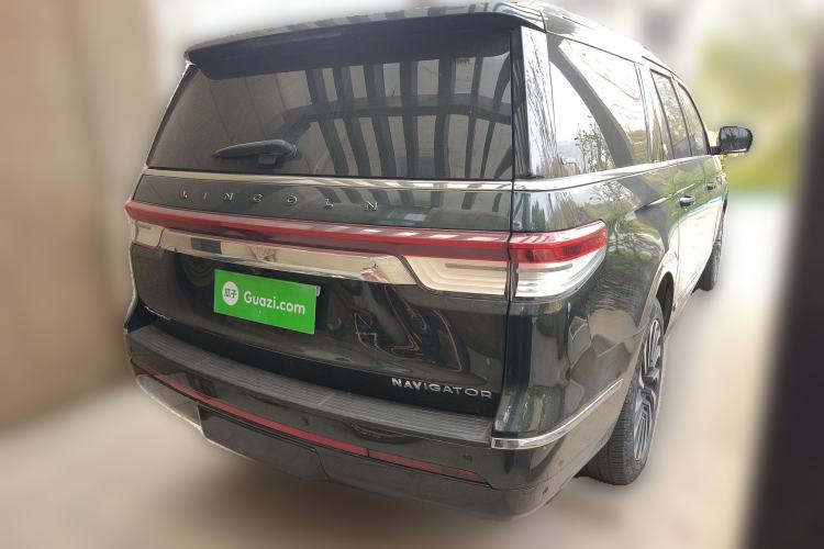 Used Lincoln Navigator 2022 3.5T Long-Wheelbase Presidential Edition Rear Right 45 Deg