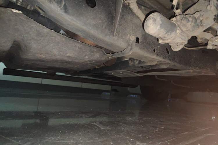 Used Lincoln Navigator 2022 3.5T Black Gold Presidential Edition Chassis Front Left