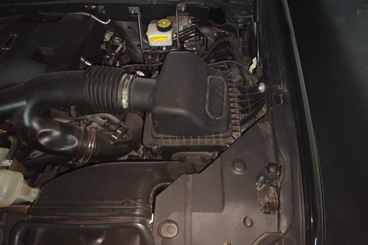 Used Lincoln Navigator 2022 3.5T Black Gold Presidential Edition Engine Bay Left
