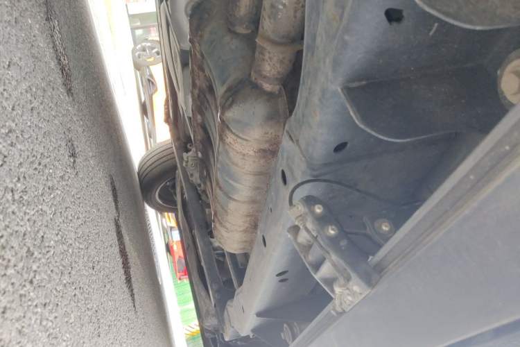 Used Lincoln Navigator  Chassis Rear Right