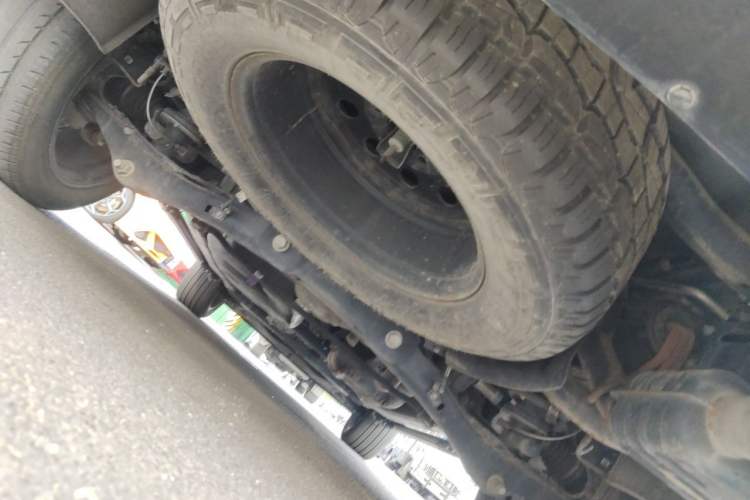 Used Lincoln Navigator  Chassis Rear