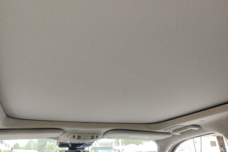Used Lincoln Navigator  Headliner
