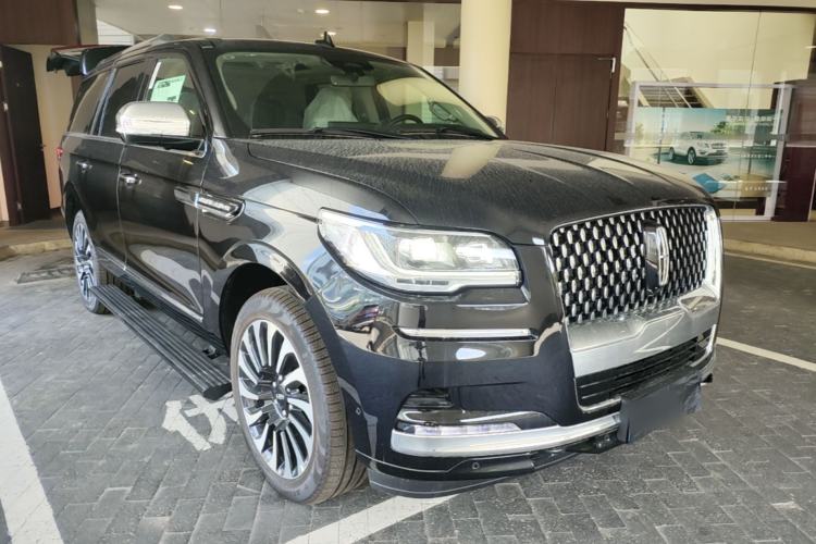 Used Lincoln Navigator 2024 3.5T Presidential Edition Exterior 1