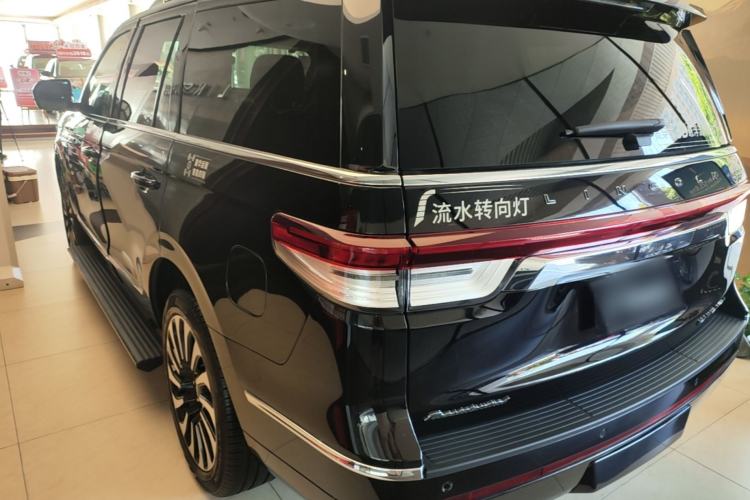 Used Lincoln Navigator 2024 3.5T Presidential Edition Exterior 2
