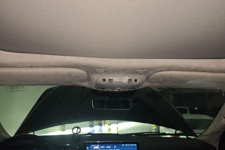 Used Lincoln Navigator 2024 3.5T Long-Wheelbase Presidential Edition Headliner