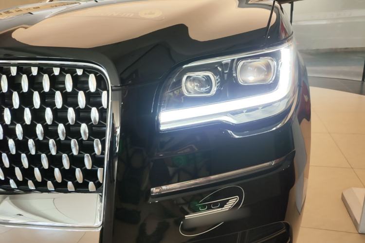 Used Lincoln Navigator 2024 3.5T Presidential Edition Left Front Headlight