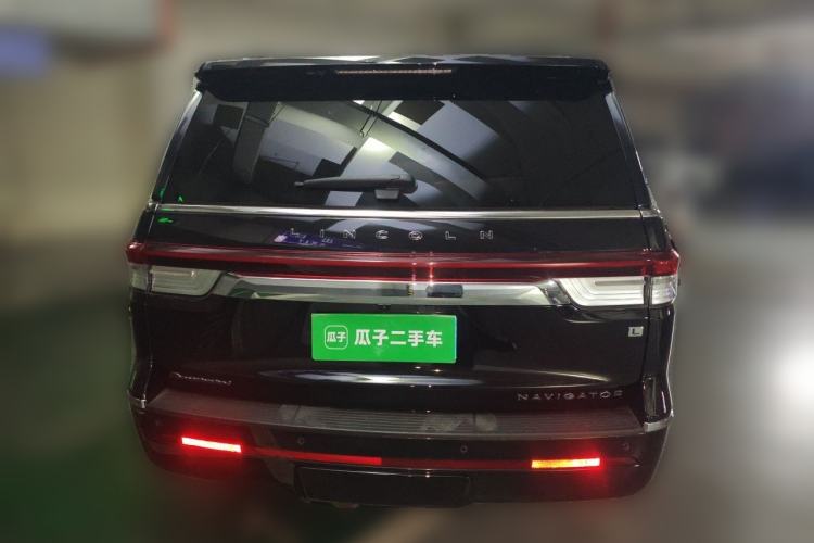 Used Lincoln Navigator 2024 3.5T Long-Wheelbase Presidential Edition Rear