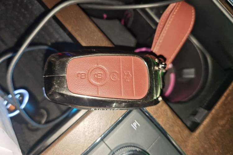 Used Lincoln Navigator 2024 3.5T Long-Wheelbase Presidential Edition Vehicle Key