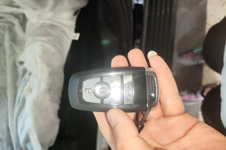 Used Lincoln Navigator 2024 3.5T Presidential Edition Vehicle Key