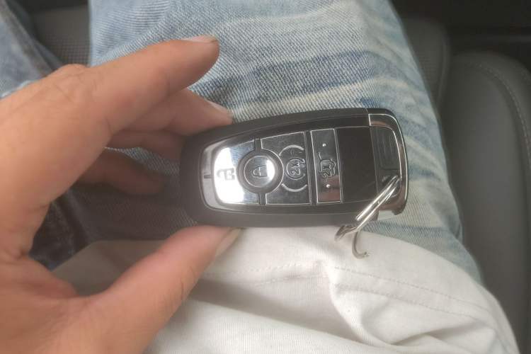 Used Lincoln Navigator 2024 3.5T Long-Wheelbase Presidential Edition Vehicle Key
