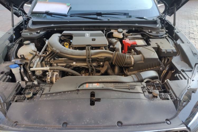 Used Lincoln Z 2024 2.0T Prestige Edition Engine Bay