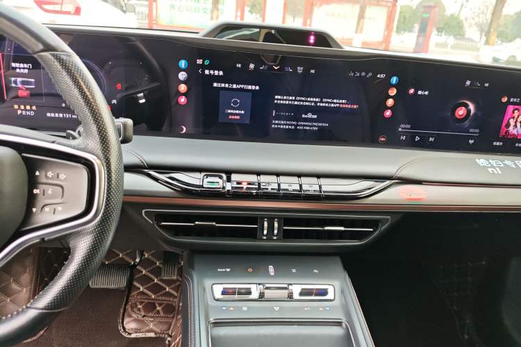 Used Lincoln Z 2022 iEnjoy Luxury Edition Audio And AC Panel