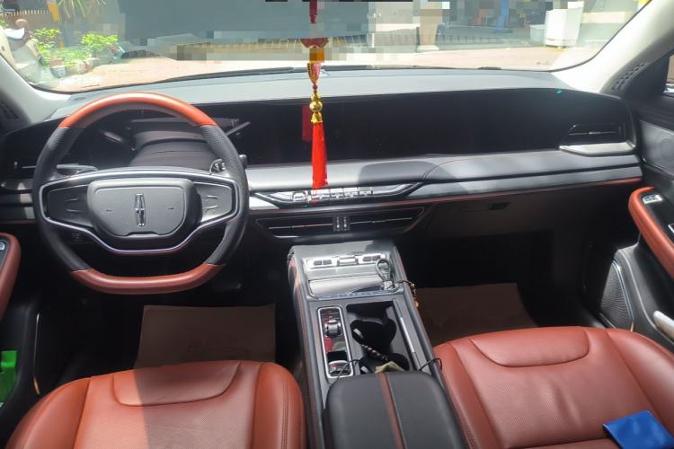 Used Lincoln Z 2022 iXiang Luxury Edition Center Console
