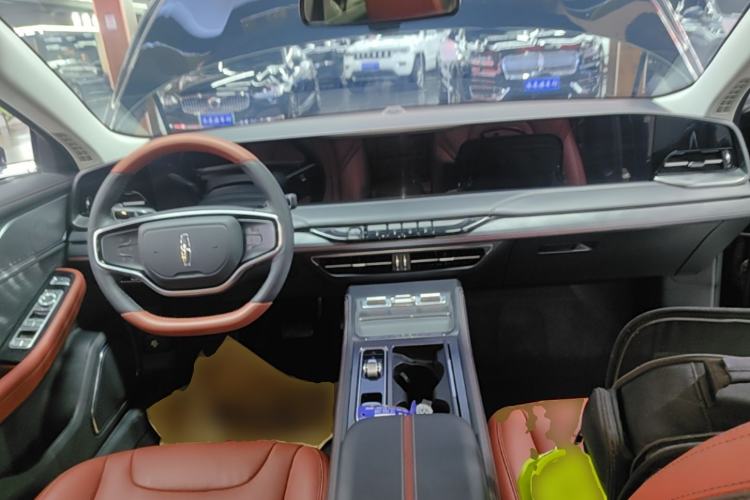 Used Lincoln Z 2022 iXiang Luxury Edition Center Console