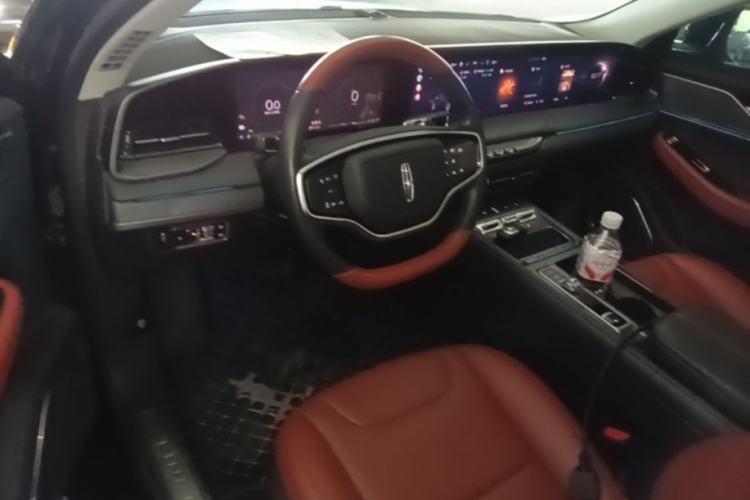 Used Lincoln Z 2022 iXiang Luxury Edition Center Console