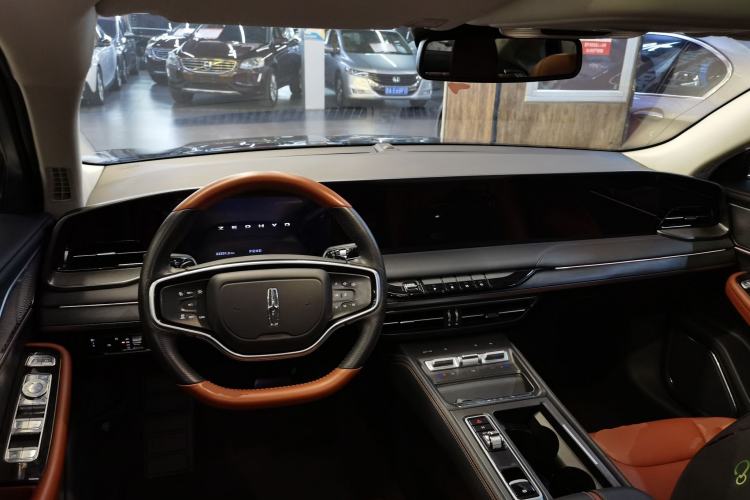 Used Lincoln Z 2022 iXiang Luxury Edition Center Console
