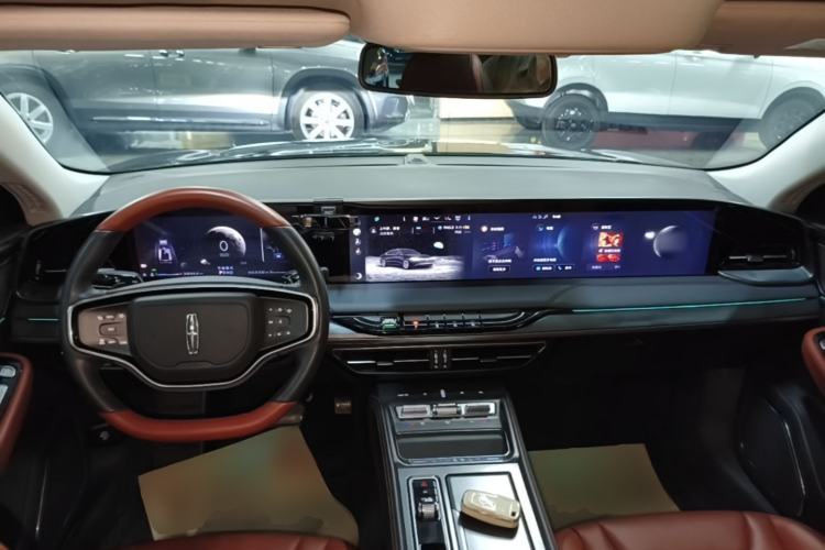 Used Lincoln Z 2022 iXiang Luxury Edition Center Console