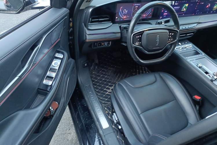 Used Lincoln Z 2022 iXiang Deluxe Edition Driver Seat