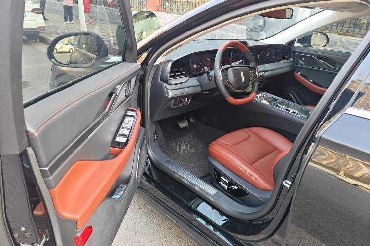 Used Lincoln Z 2022 iXiang Zunyi Edition Driver Seat