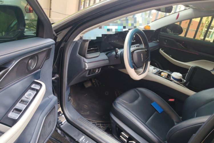Used Lincoln Z 2022 iCool Luxury Edition Driver Seat